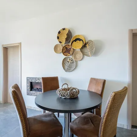 Apartment Sea Side